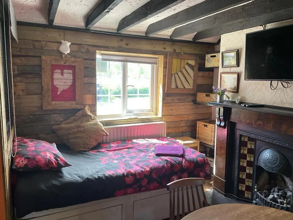 Yarm Cottages The Byre Sleeping 4 Kirklevington Bed & Breakfast
